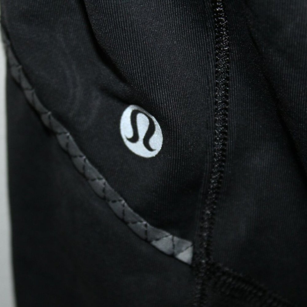 Lululemon Run for Fun Crop Paisley Emboss HW8628 - Picture 2 of 6